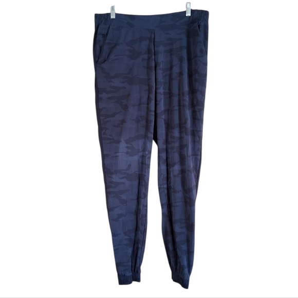Athleta Brooklyn Textured Jogger Camo Navy Size 16 Tall - Picture 2 of 8